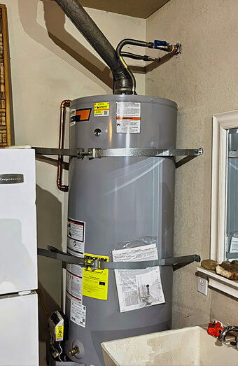 https://menorahotwater.com.au/uploads/2025/06/electric-hot-water-system-58767.jpg