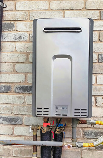 https://menorahotwater.com.au/uploads/2025/06/instant-hot-water-systems-48570.jpg